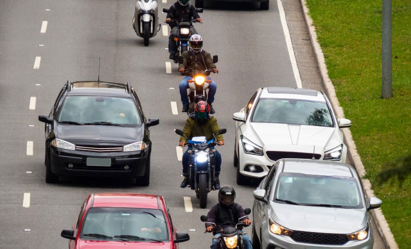 how lane splitting affects a motorcycle accident claim in california